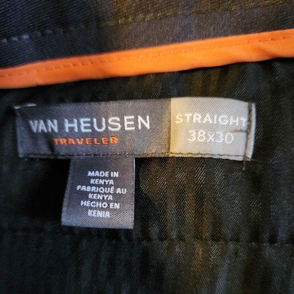 Van Heusen Dress Pants (38x30) - Picture 4 of 4